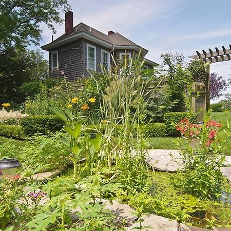 Shorecrest Bed And Breakfast Southold Exterior foto
