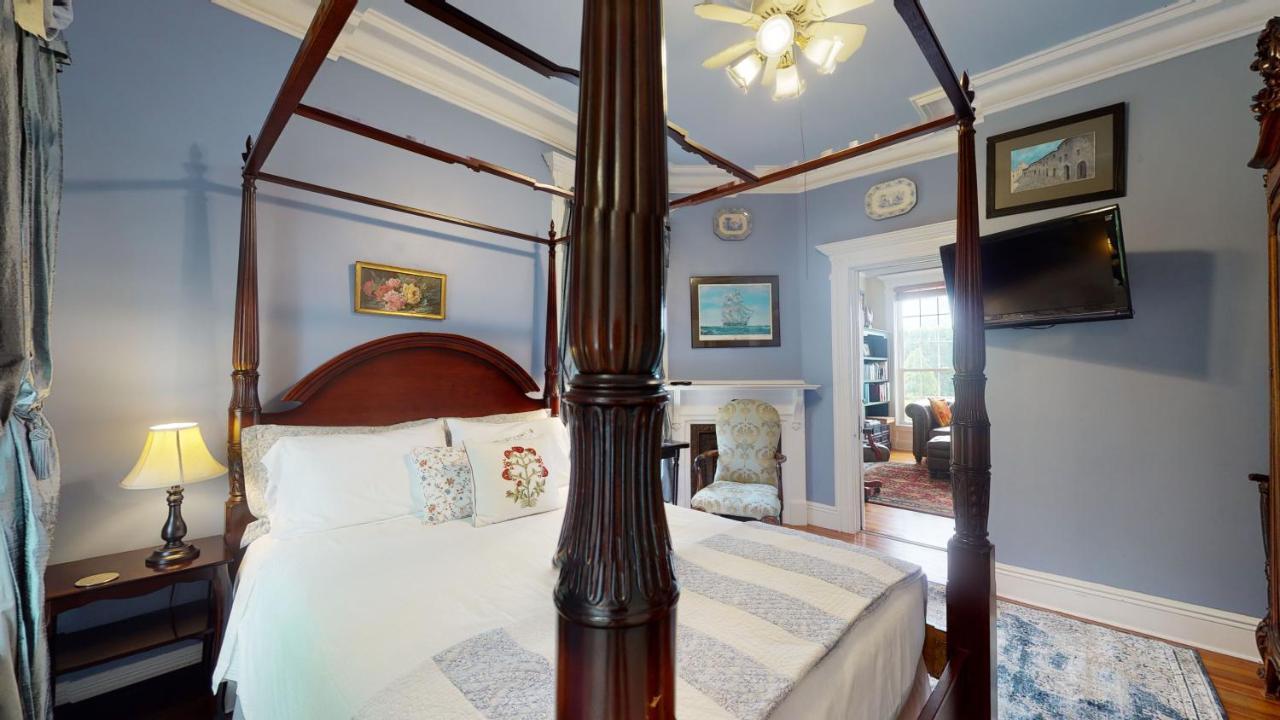 Shorecrest Bed And Breakfast Southold Exterior foto