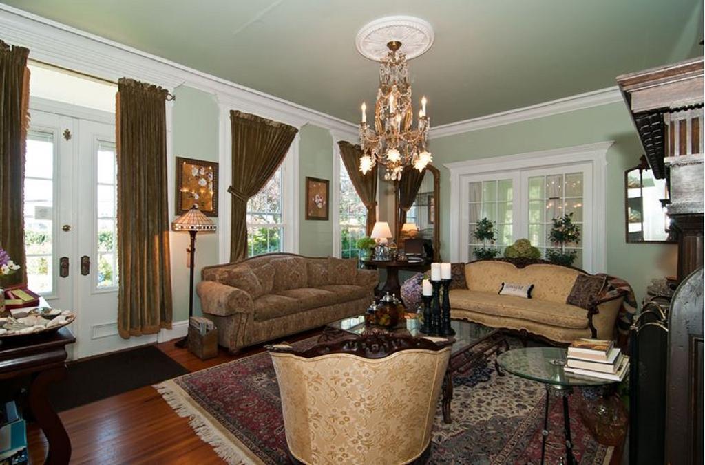 Shorecrest Bed And Breakfast Southold Exterior foto